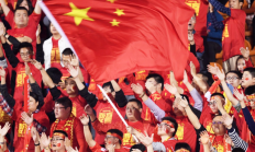 FB体育下载:足球报谈U16国足夺冠：进攻多点开花，防线短板造战术选择困境